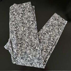 Athleta salutation stash moonflower